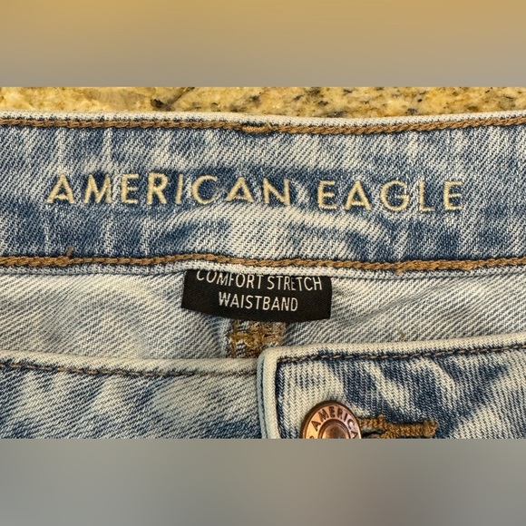 American Eagle Comfort Waistband Stretch Jeans Short Women’s 14 Light Acid Blue - Picture 4 of 9